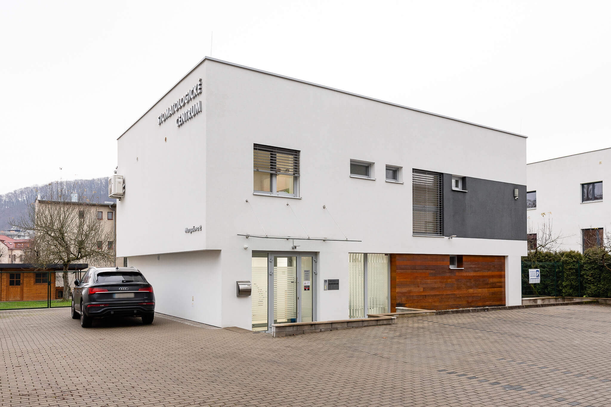 HOFFI-DENTAL ambulancia interiér